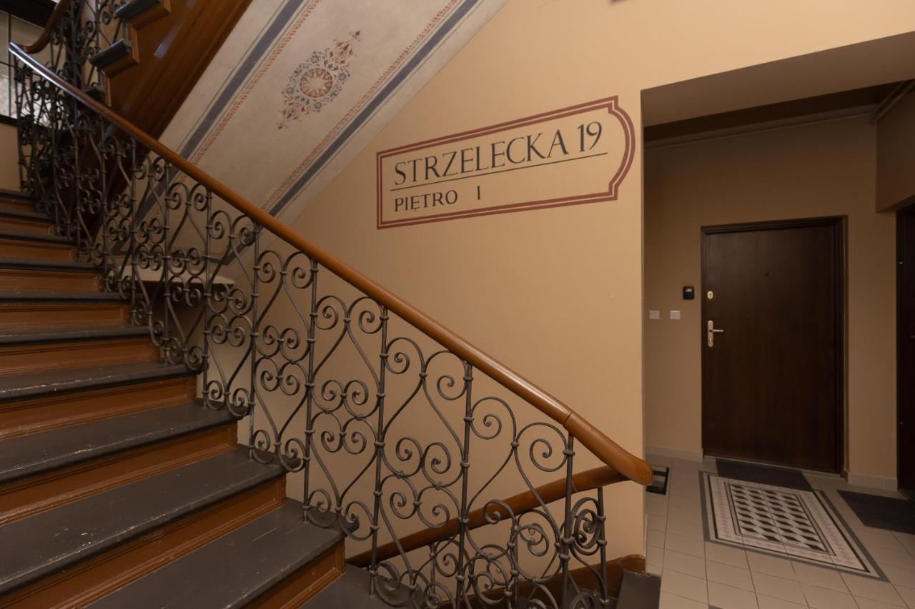 Apartment Strzelecka Old Town Cracow By Renters Prestige Cracóvia Exterior foto