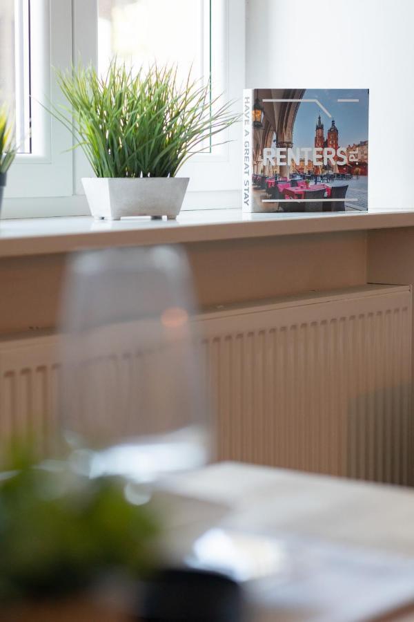 Apartment Strzelecka Old Town Cracow By Renters Prestige Cracóvia Exterior foto