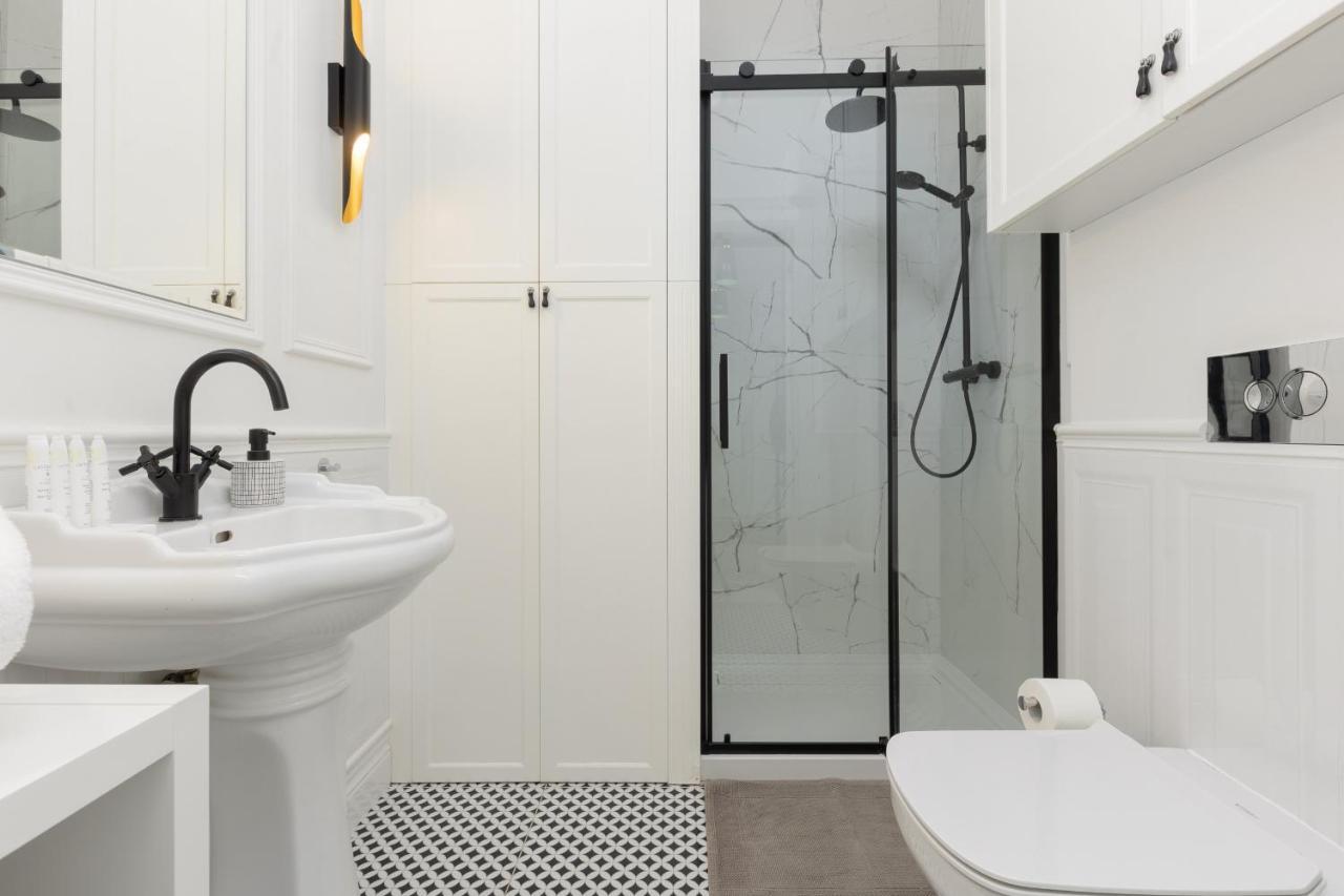 Apartment Strzelecka Old Town Cracow By Renters Prestige Cracóvia Exterior foto